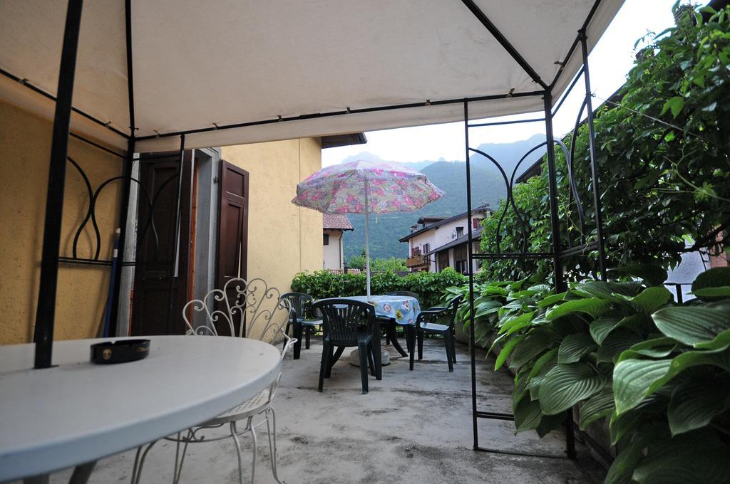 Casa Anna Villa Pieve Di Ledro Room photo